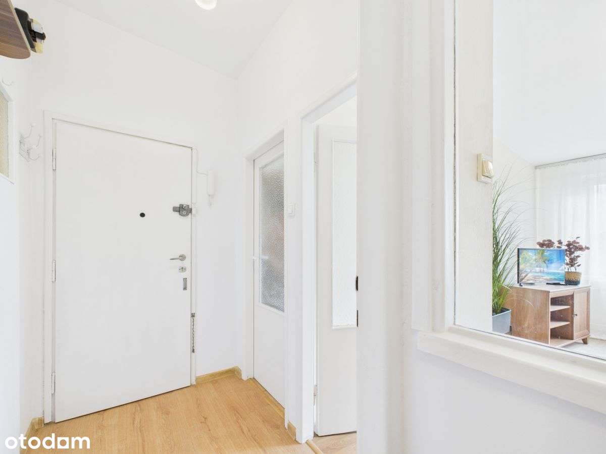 Dwupokojowe mieszkanie w zielonym Milanówku-11