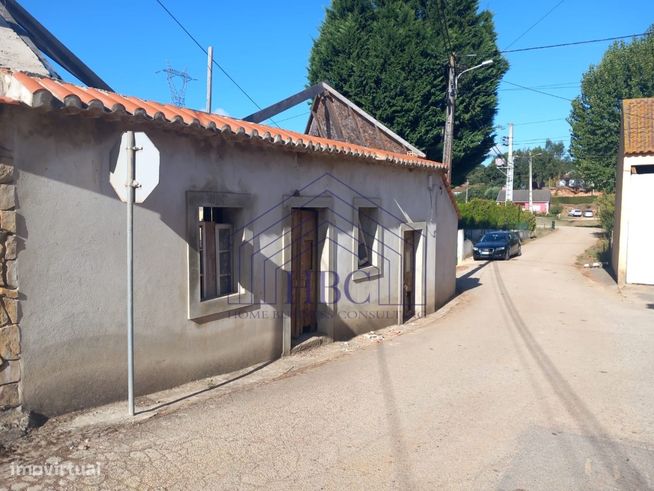 Moradia T2 para remodelação em Alguber, Cadaval - Oportunidade de i...-1