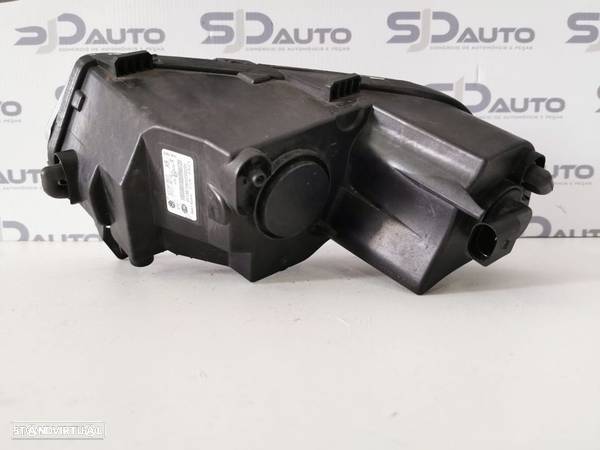 Farol de nevoeiro direito - VW Polo 6C / 6R (2009-2017) - 5