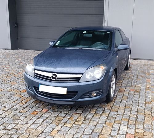 Opel Astra GTC 1.3 CDTi - 1