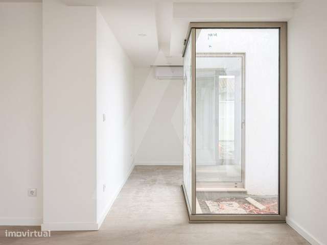 Moradia T4 + 1 de arquitetura moderna a 7 minutos do centro de Aveiro-16