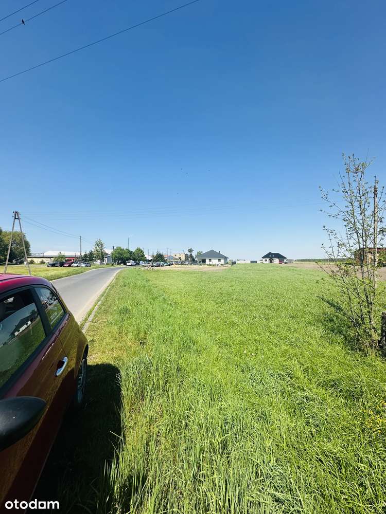 Działka Budowlana przy Drodze Asfaltowej-7