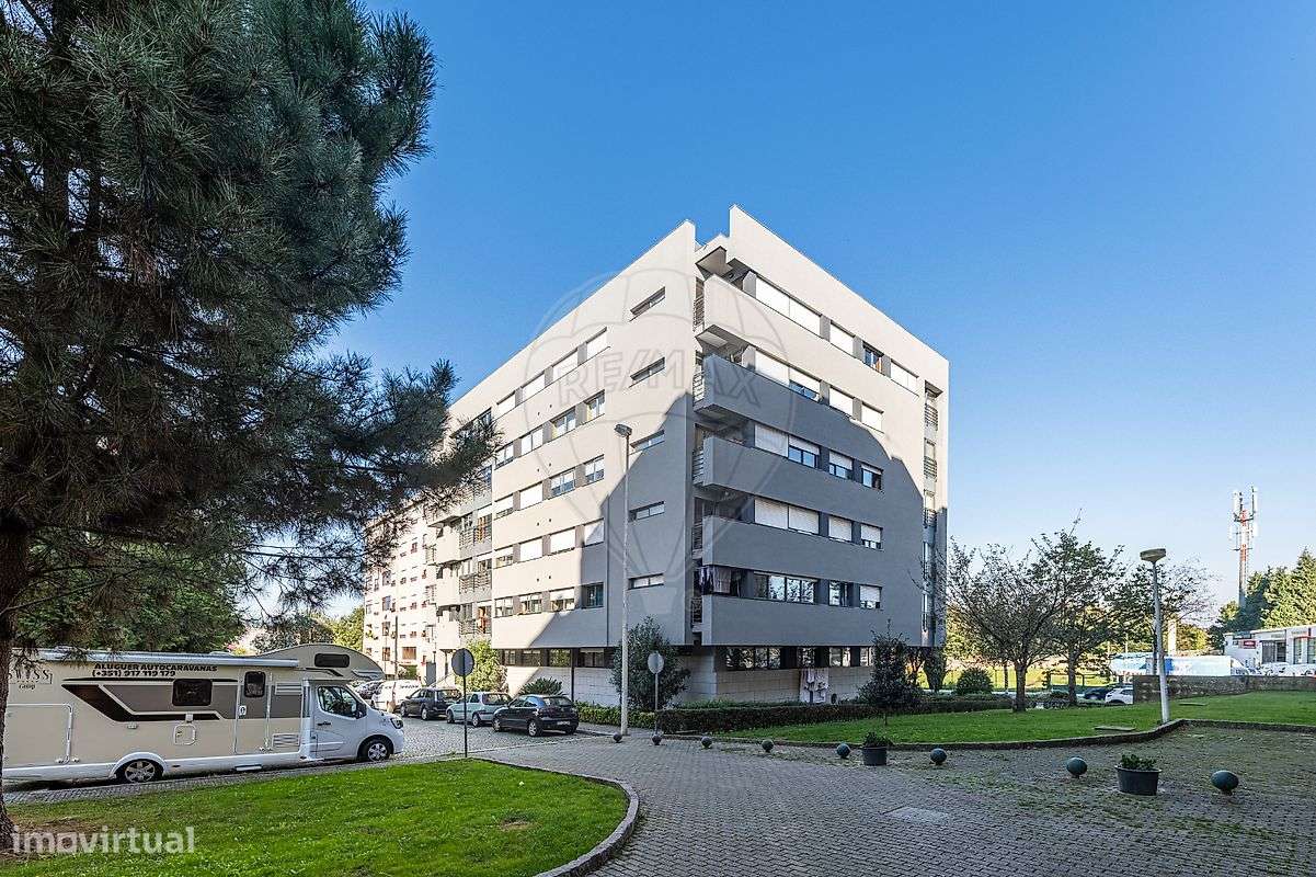 Apartamento T2 para arrendamento - Grande imagem: 2/29