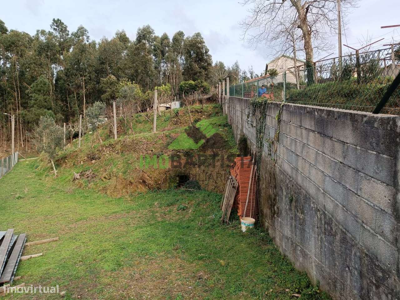 Terreno p/ construção em Canedo (1018 m2)-3