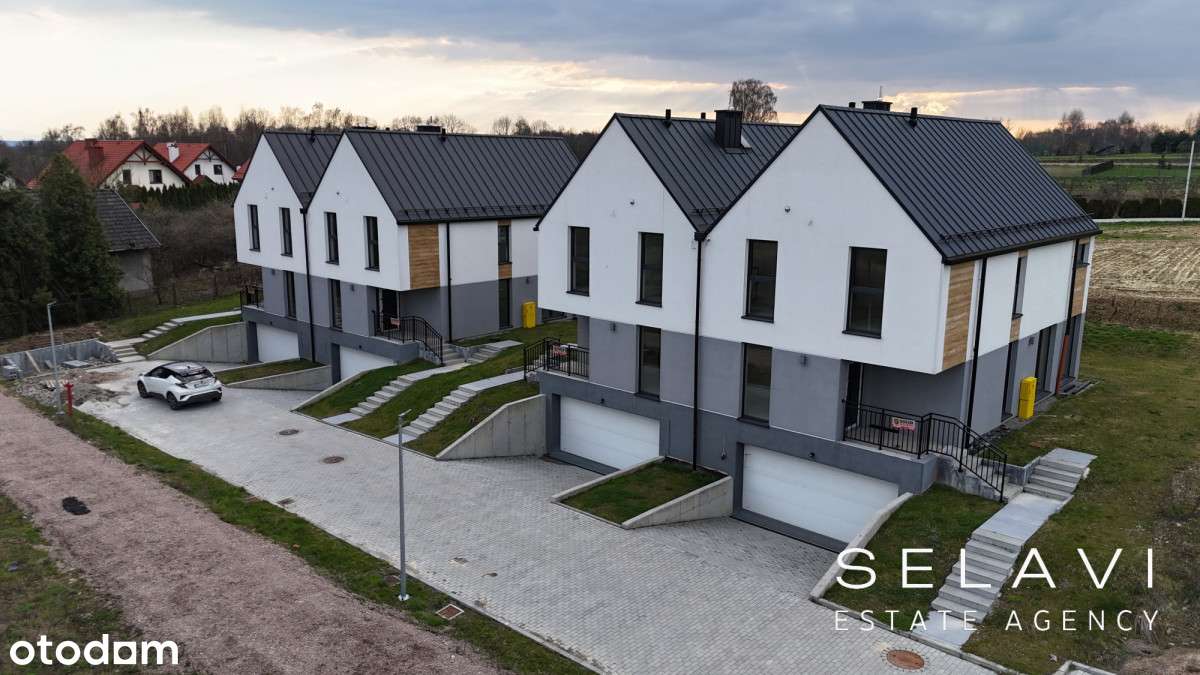 Dom na sprzedaż, 5 pokoi, 196 m², Rączna