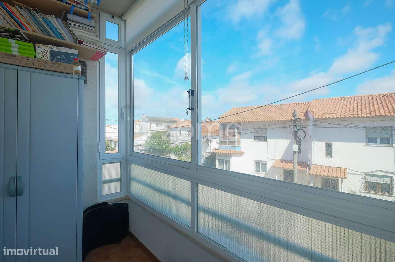 Apartamento T2 com 3 Lugares de Garagem | Alvide, Alcabideche, Cascais-12