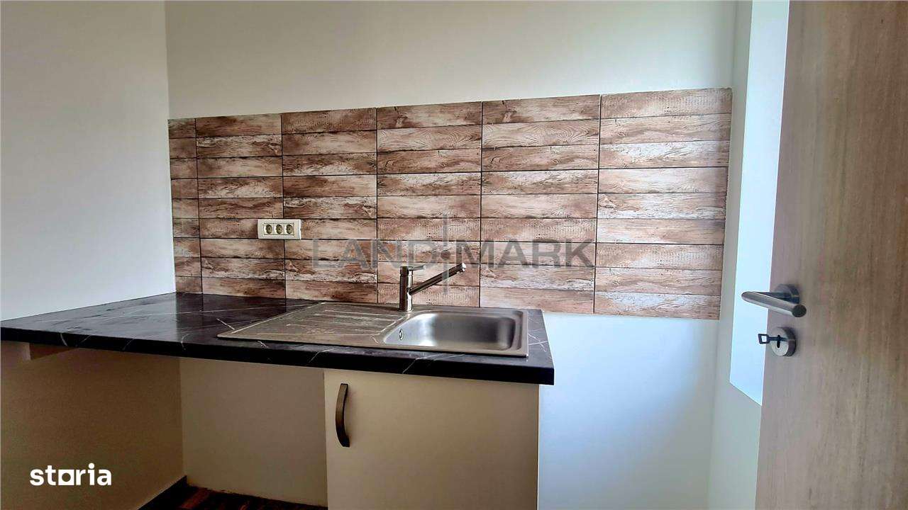 Hala de vanzare 595 mp, Zona Mosnita Noua-9