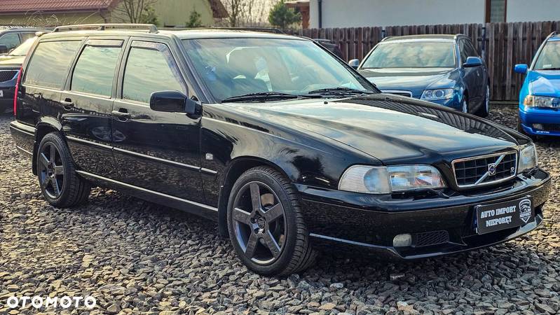 Volvo V70 R 2.3 AWD - 5