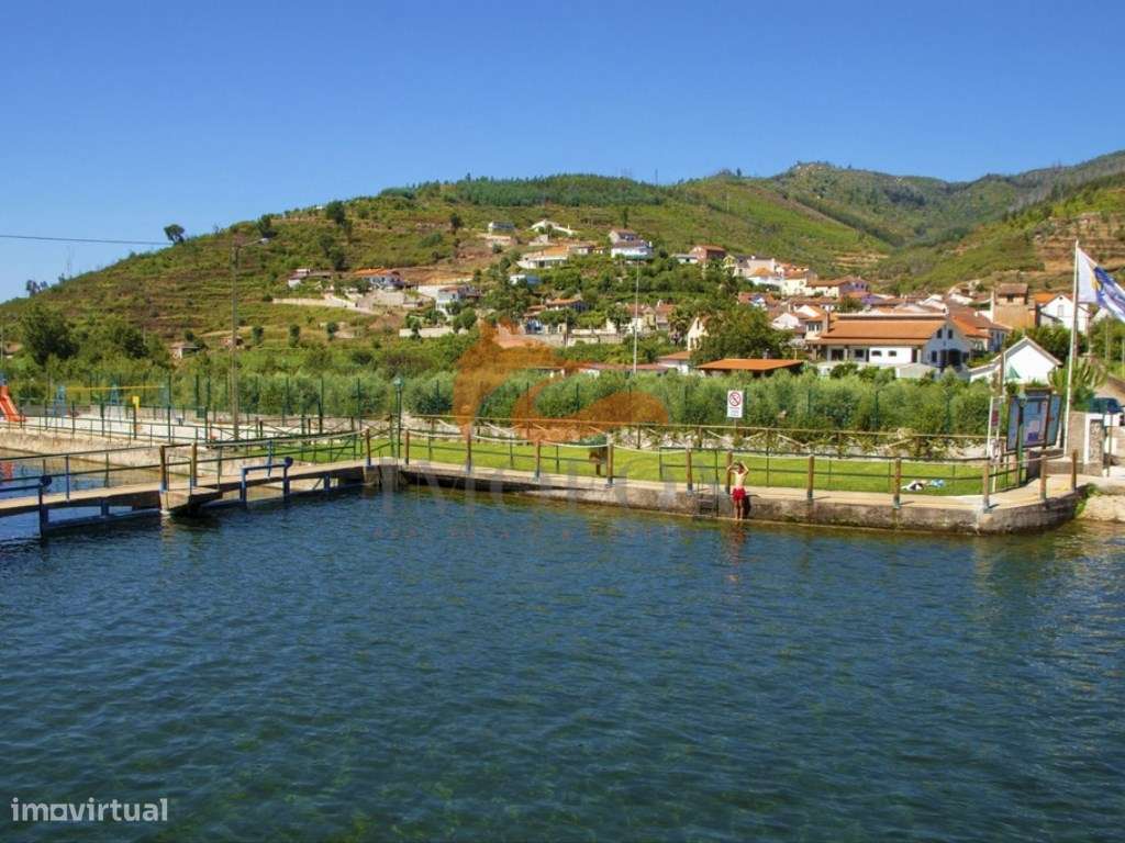 Casa com jardim em Pomares, Arganil-23