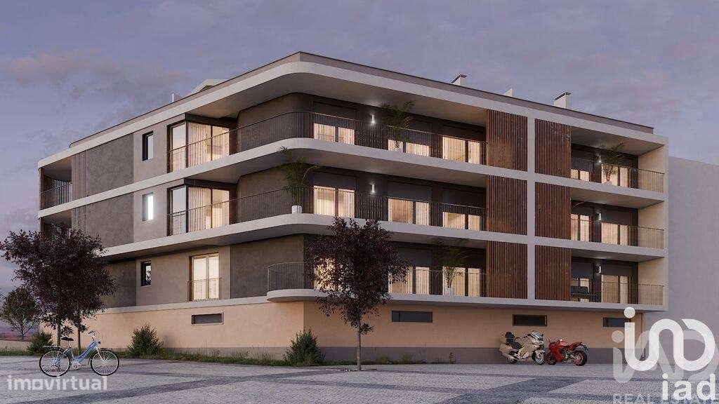 Apartamento T2 em Parceiros e Azoia de 102 m2 - Grande imagem: 1/15