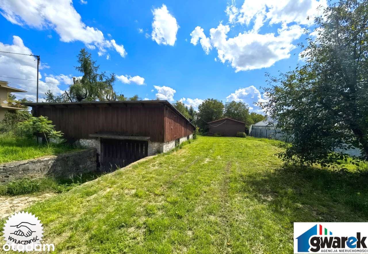 Uzbrojona Działka Budowlana z  garażem i domkiem letniskowym Trzyciąż-2