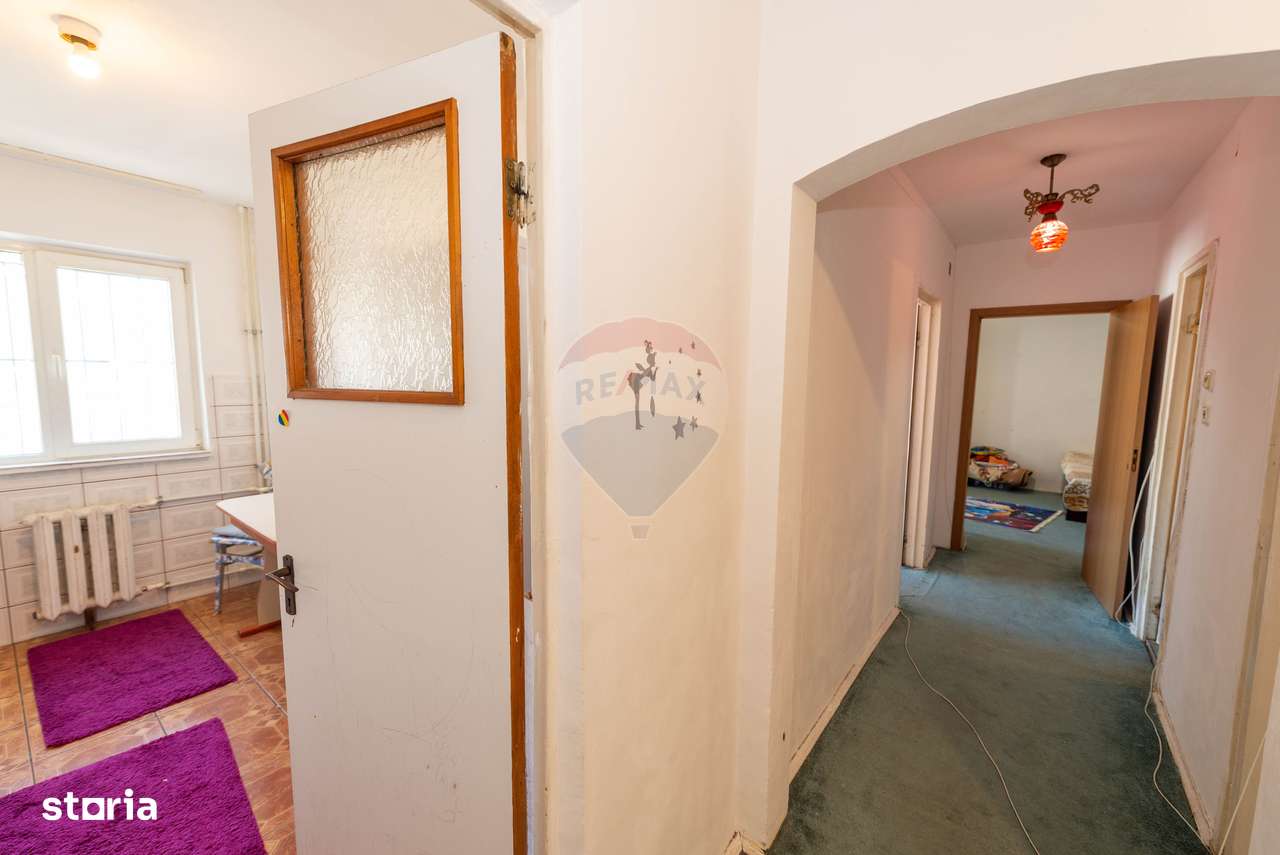 Apartament decomandat cu 2 camere de vanzare in zona Titan Salajan-12