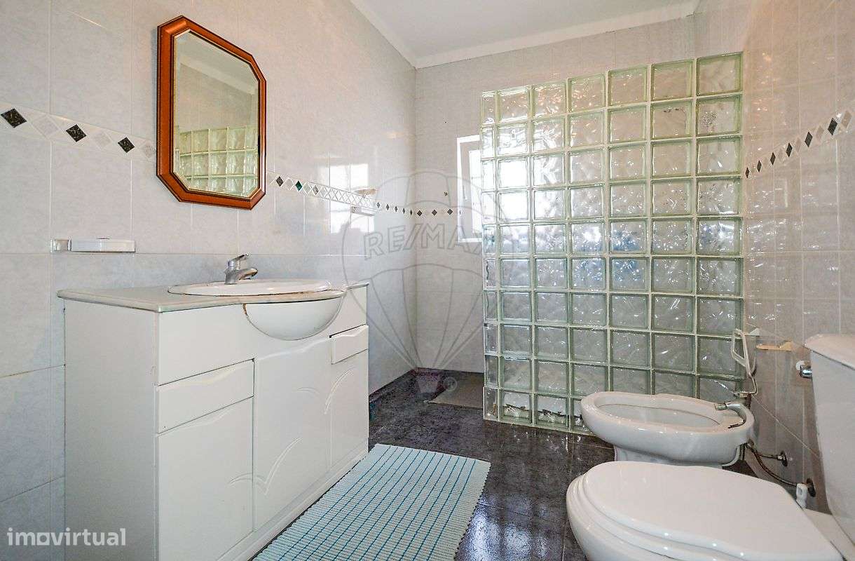 Moradia T4 para venda-23