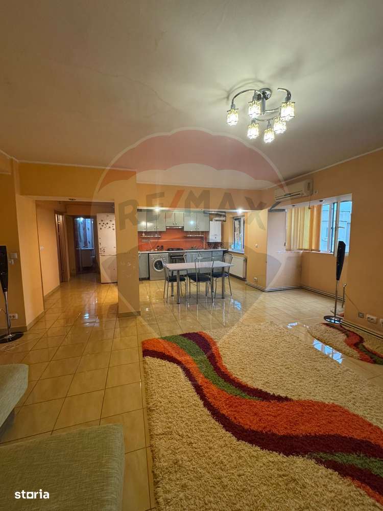 3 decomandate spatios, liber, central, Infratirii, Mc Donalds-4