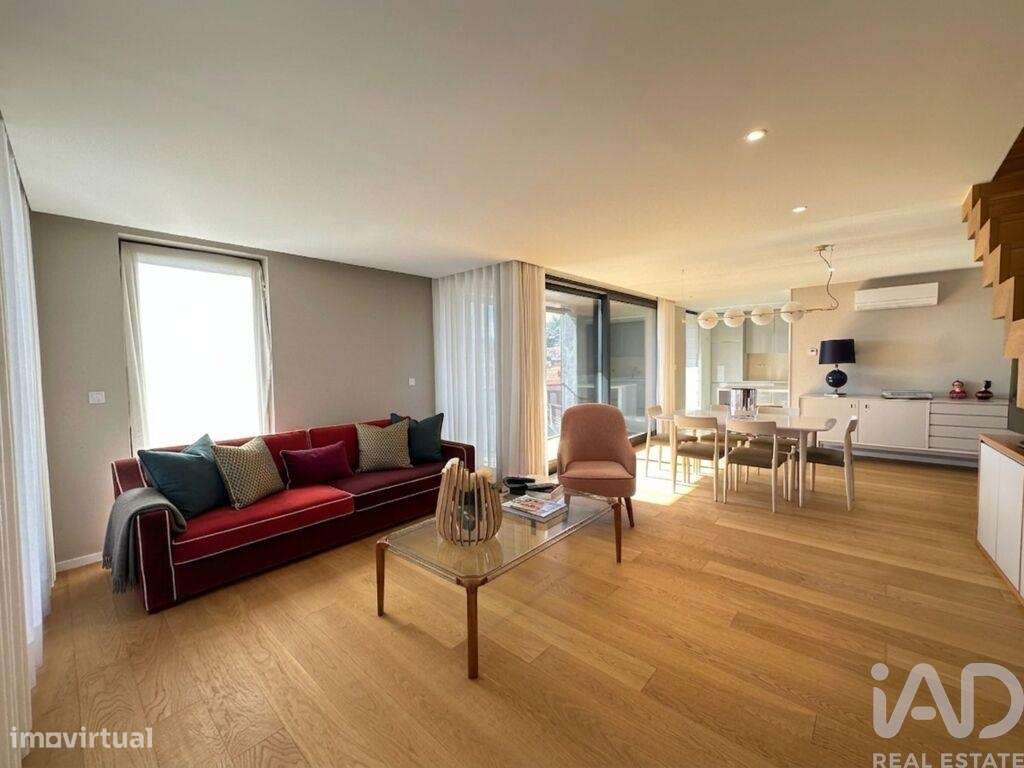 Apartamento T2 em Viana do Castelo e Meadela de 108 m2 - Grande imagem: 2/34