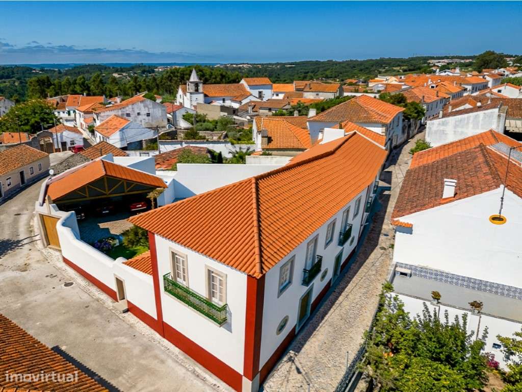 Moradia de Luxo com jardim no centro histórico de Aljubarrota, Alco...-6