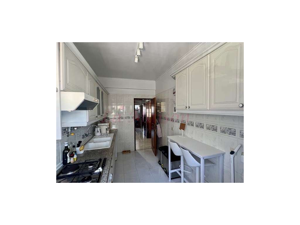 Apartamento T2 no Infantado-8