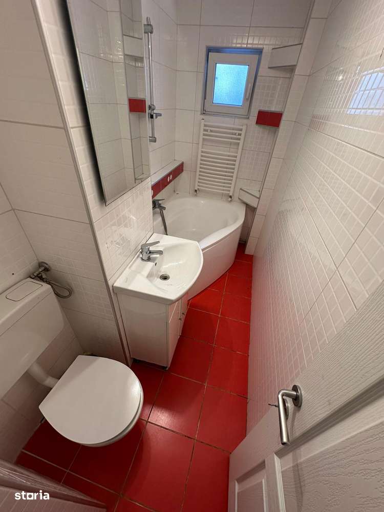 Apartament 3 camere, bucătărie separată, 1 etaj .. 91900 euro-4
