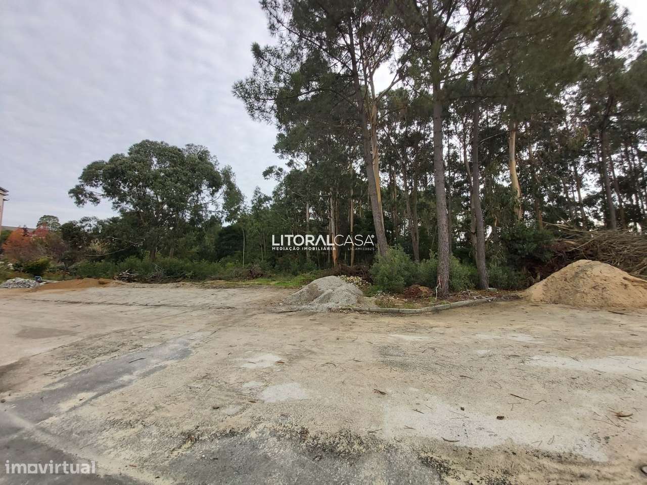 OPORTUNIDADE-Lote de Terreno para construção em altura - Grande imagem: 3/8