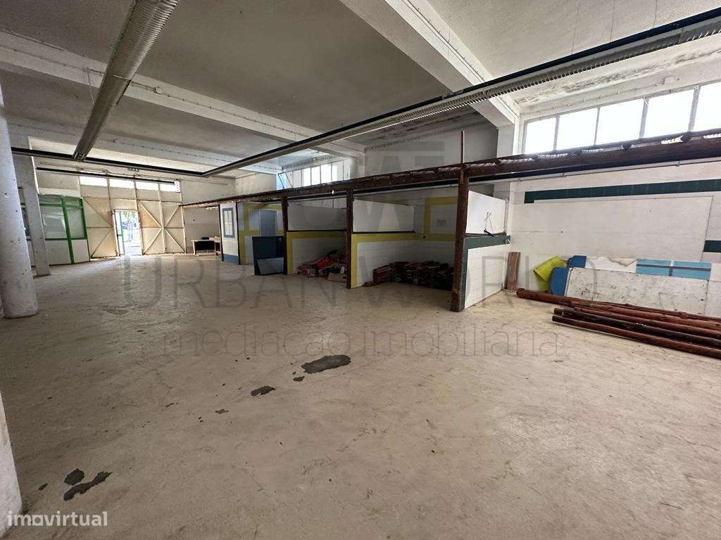 Armazém, Sobral de Monte Agraço, 1.275 m2 - Grande imagem: 5/7