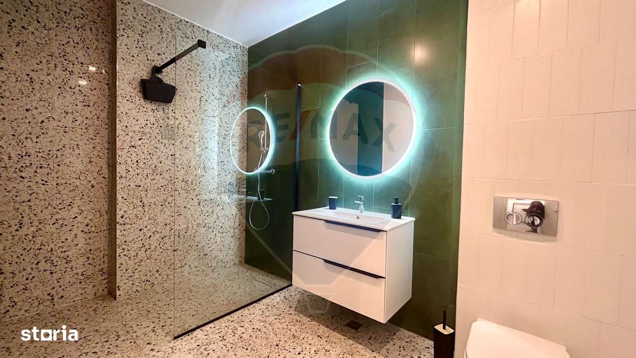 Garsoniera de vanzare cu vedere la mare Mamaia Nord - Imagine principală: 4/8