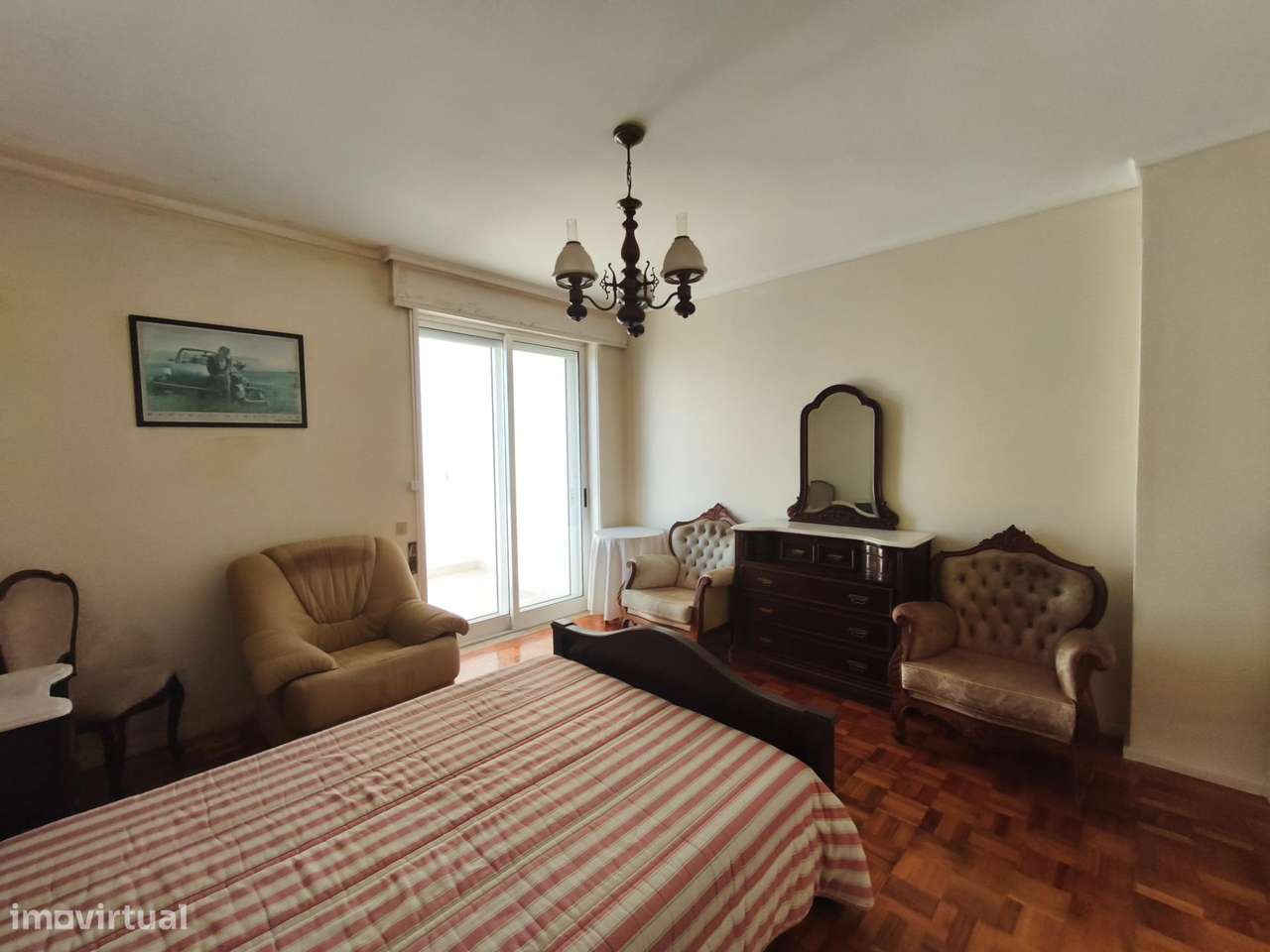 Apartamento T6 (primeira linha de mar)-22