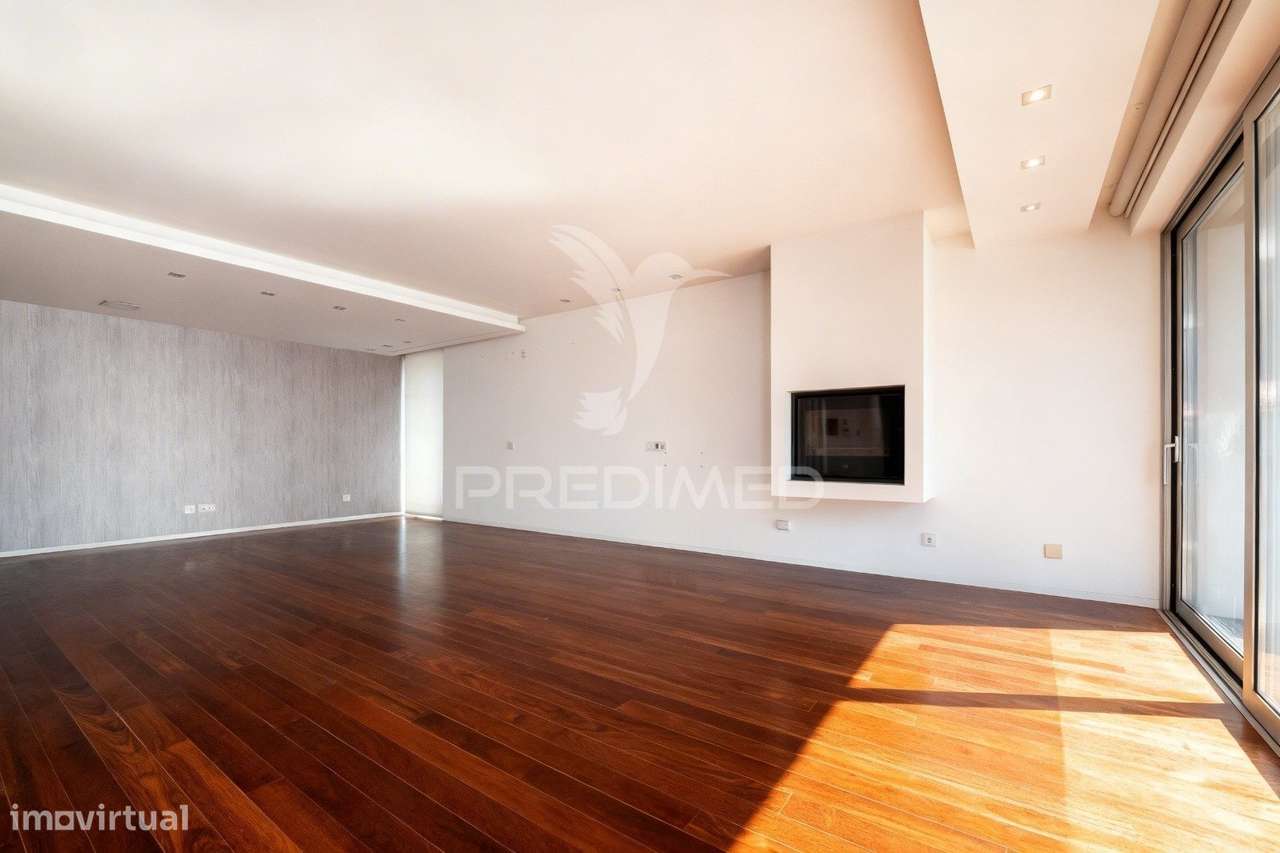 Penthouse T3 de Luxo no Centro de Barcelos — Avenida Nuno Álvares P... - Grande imagem: 5/40