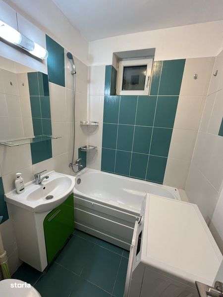 Ultracentral doua camere parcare cu bariera - Imagine principală: 5/5