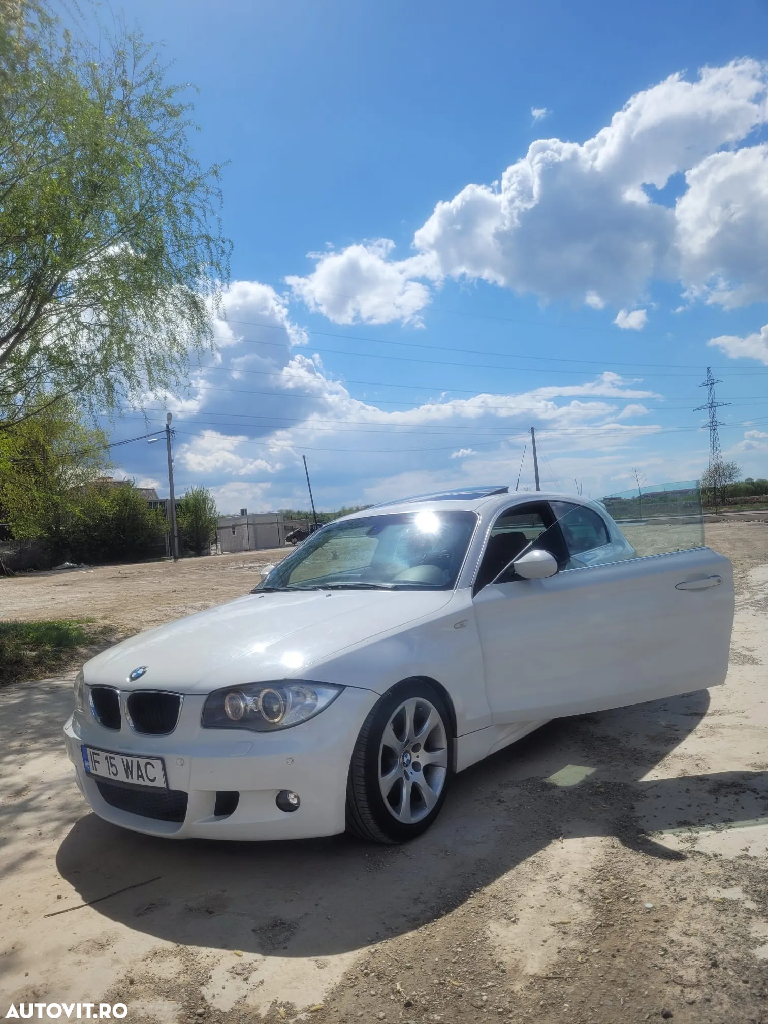 BMW Seria 1 123d - 3