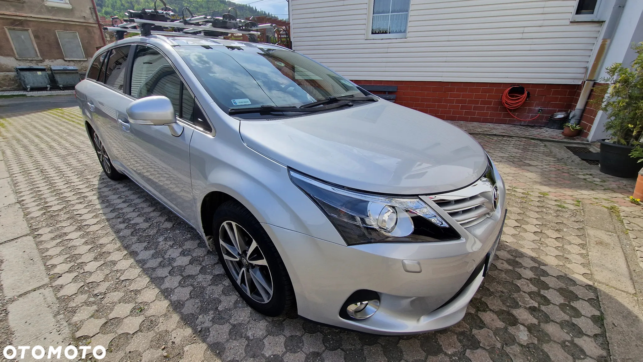 Toyota Avensis 2.0 D-4D PowerBoost Style - 18