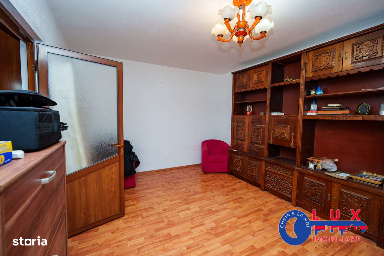 ID 2974 Apartament 2 camere - Strada Sabinelor - Imagine principală: 2/20