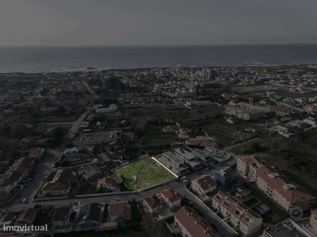 Terreno com projeto Aprovado para Construção de Moradia Contemporân... - Grande imagem: 5/20