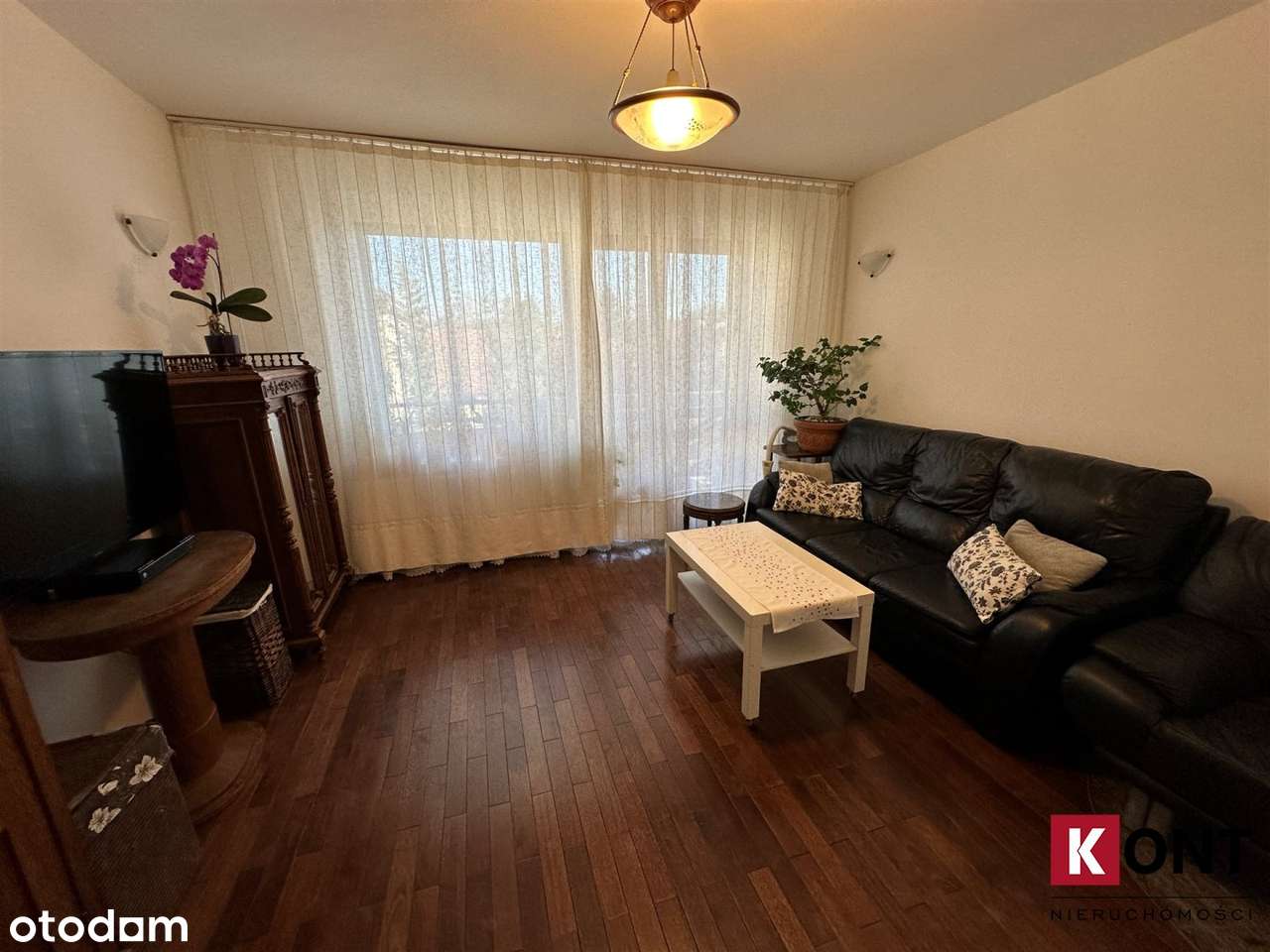 Stary Bieżanów/ cześć domu / 3 mieszkania/ garaż-3