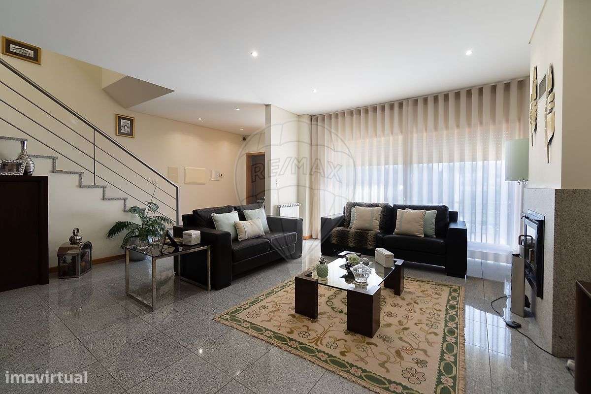 Moradia T3 para venda-8