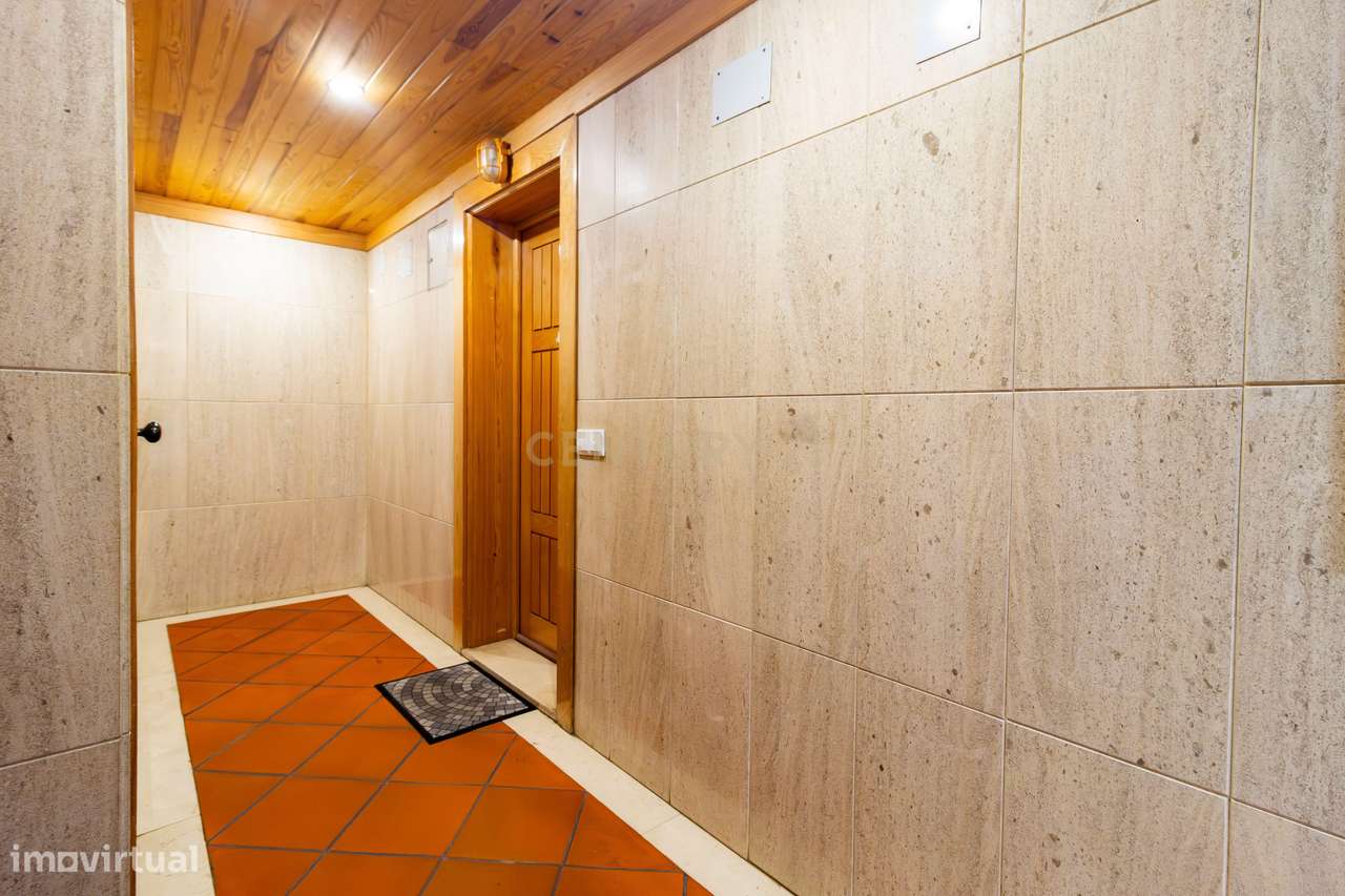 Excelente Apartamento exclusivo na 1ª Linha da Praia da Pedra do Ouro - Grande imagem: 4/38