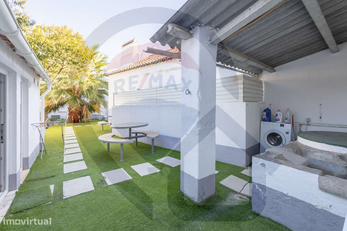 Prédio para Investimento no Centro Histórico de Évora-45