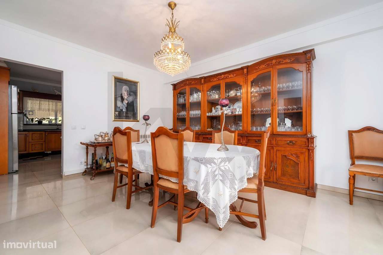 Moradia com terreno de área total de 640m2, localizada em Bordeira - Grande imagem: 5/25