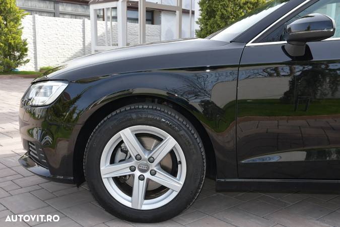 Audi A3 Sportback 1.6 TDI S tronic - 6