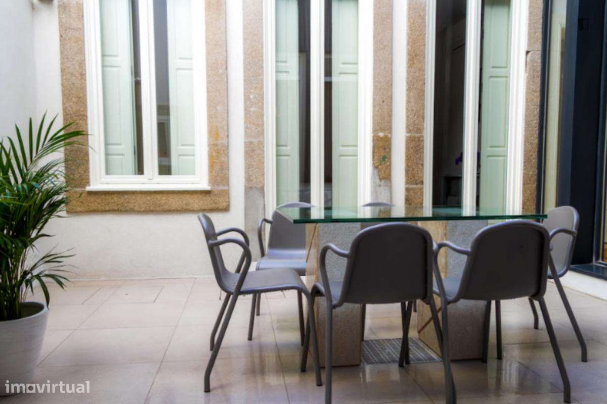 Apartamento com 2 quartos - localizado em Santo Ildefonso Porto - Grande imagem: 2/6