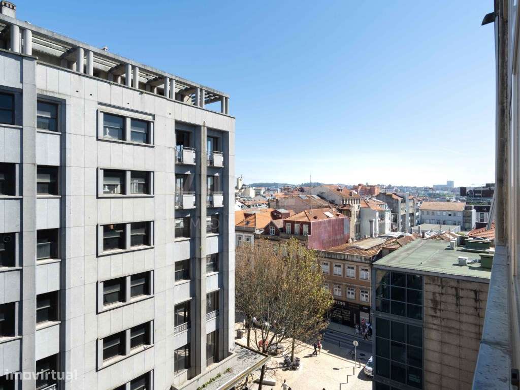 Apartamento T0 Equipado e Mobilado na baixa do Porto-15