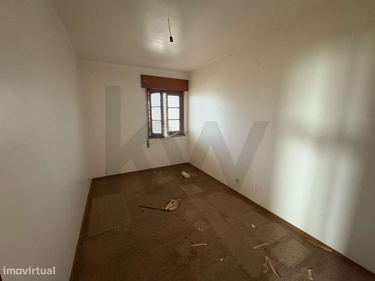 T3 para remodelação total – Ideal para investimento | Alpiarça – 85 - Grande imagem: 4/6