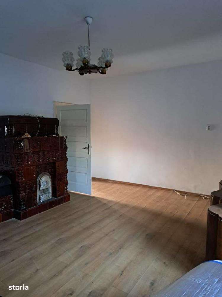 Casa de vanzare cu 3 camere , pe un nivel , 143.000 EURO negociabil-2