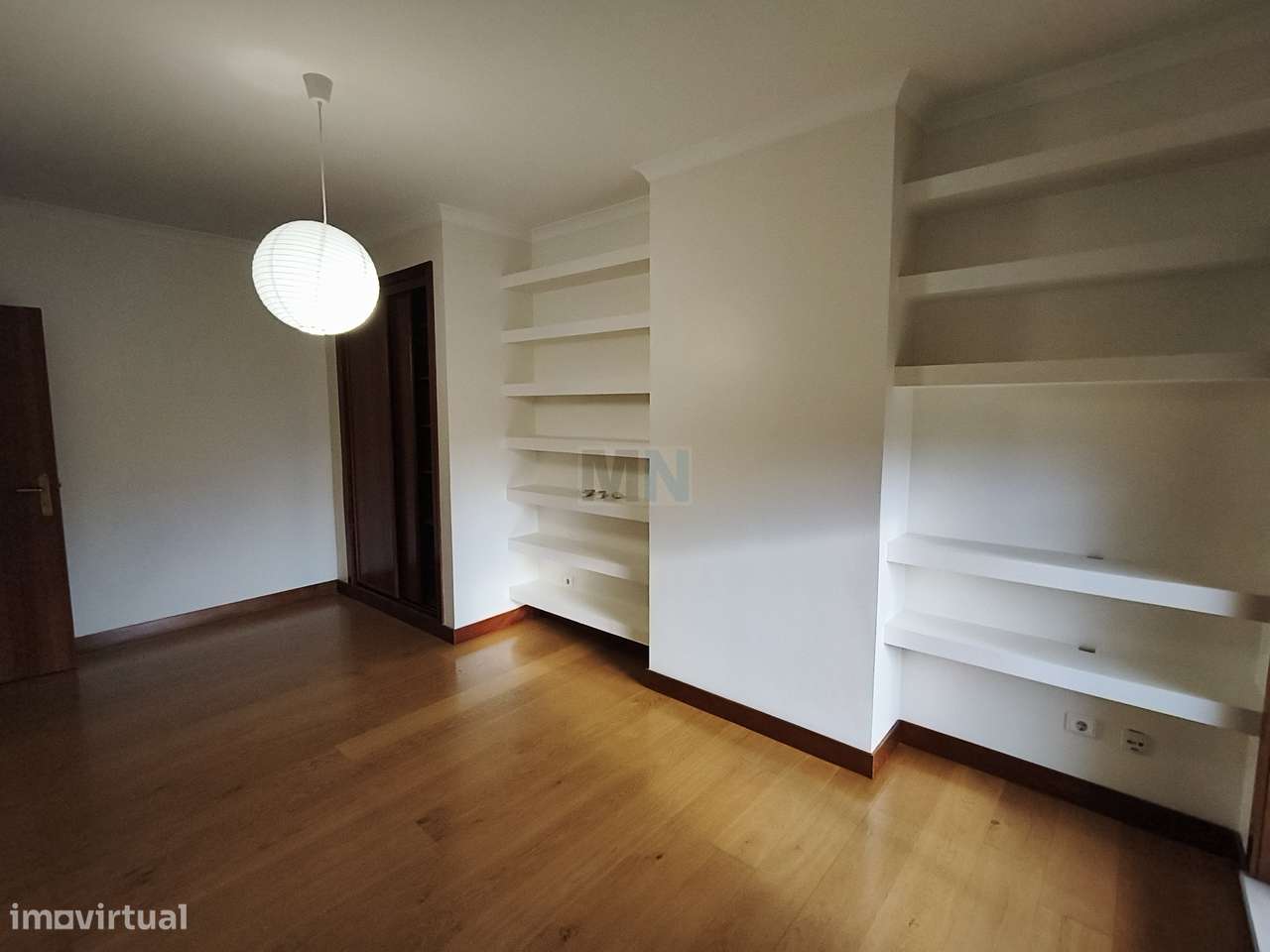 T5 Duplex com garagem e terraço em Coimbra-31