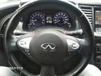 Infiniti QX70 - 23