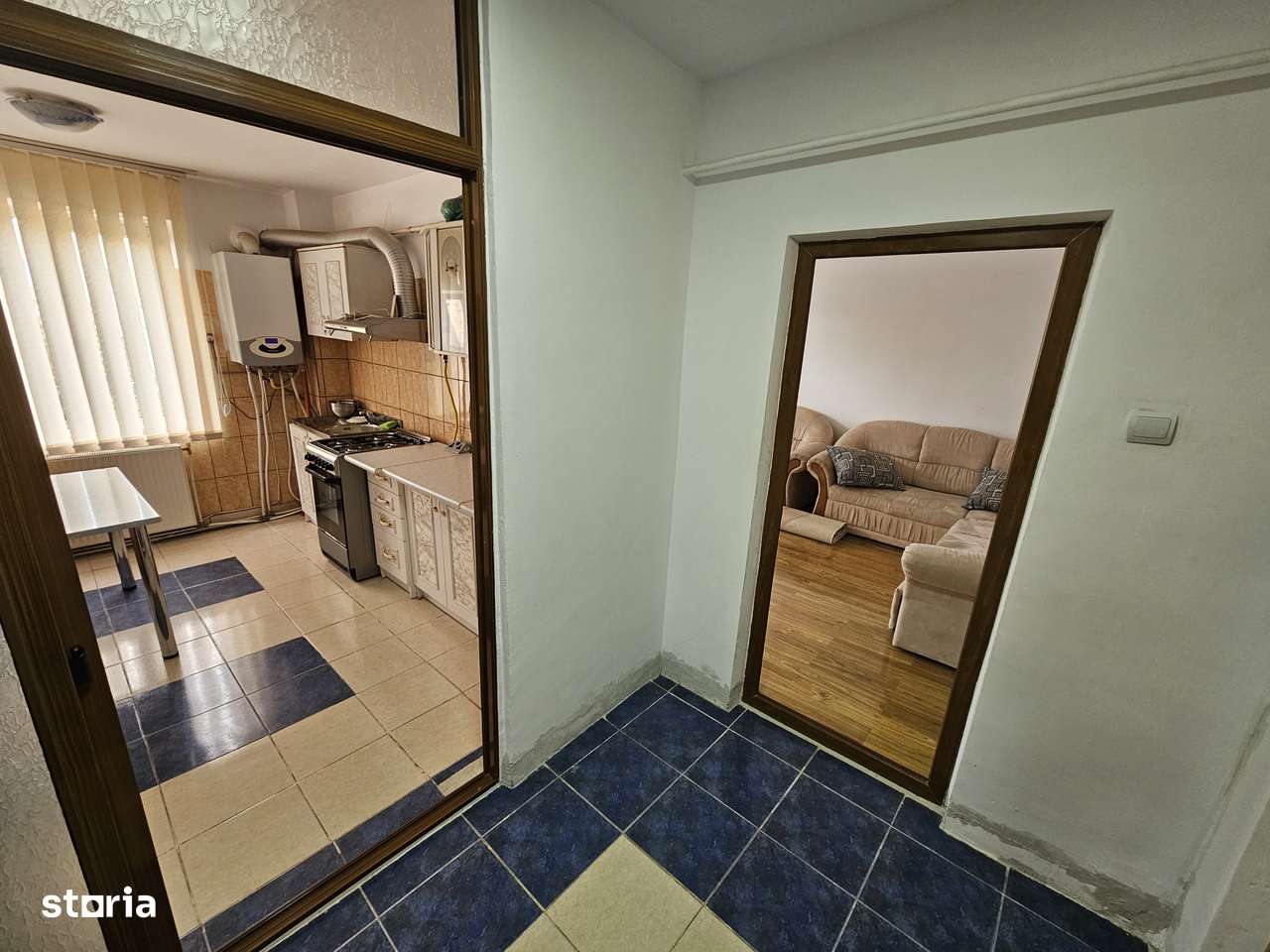 Vand ap cu 3 camere str. Dunarea - Posta 4-2