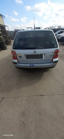 Dezmembram Volkswagen Passat - 6