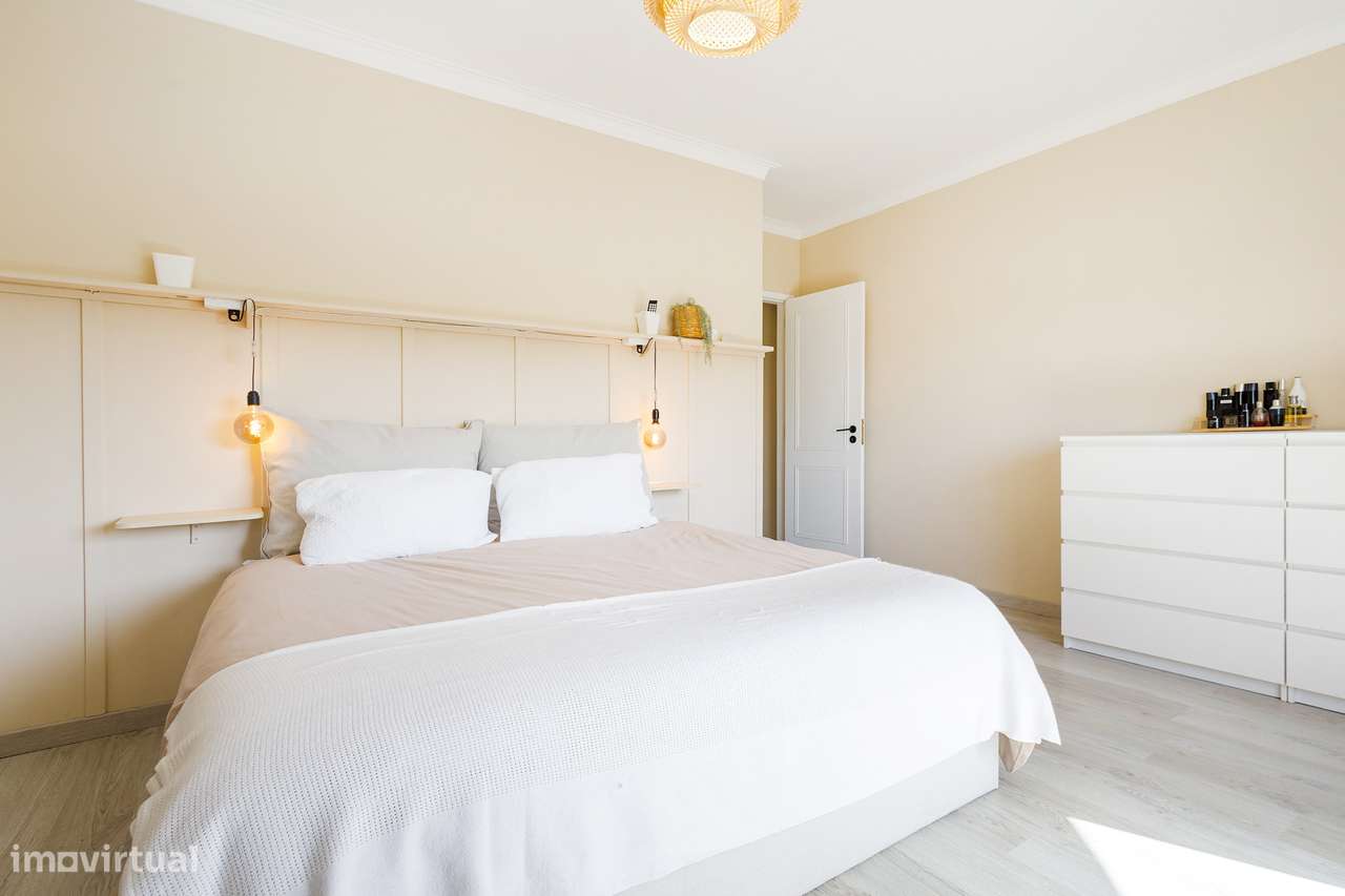 T4 com 184 m², garagem,  varandas e espaço para toda a família-19