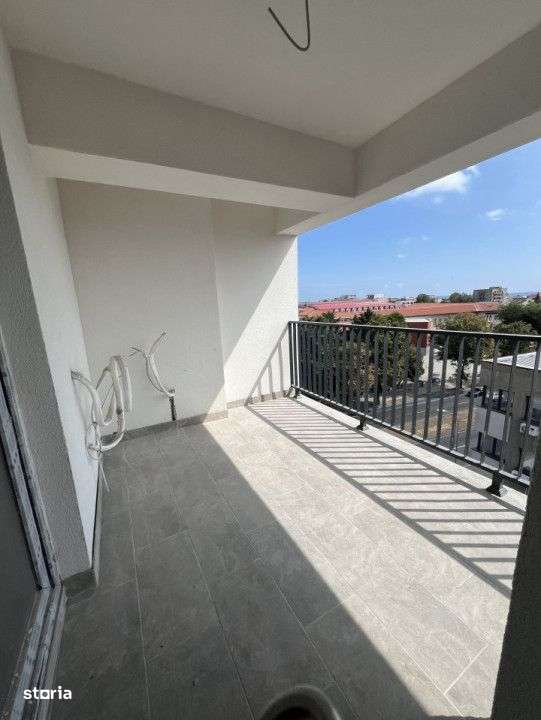 UNIVERSITATE | 3 CAMERE | BLOC NOU | VEDERE LA MARE - Imagine principală: 4/11