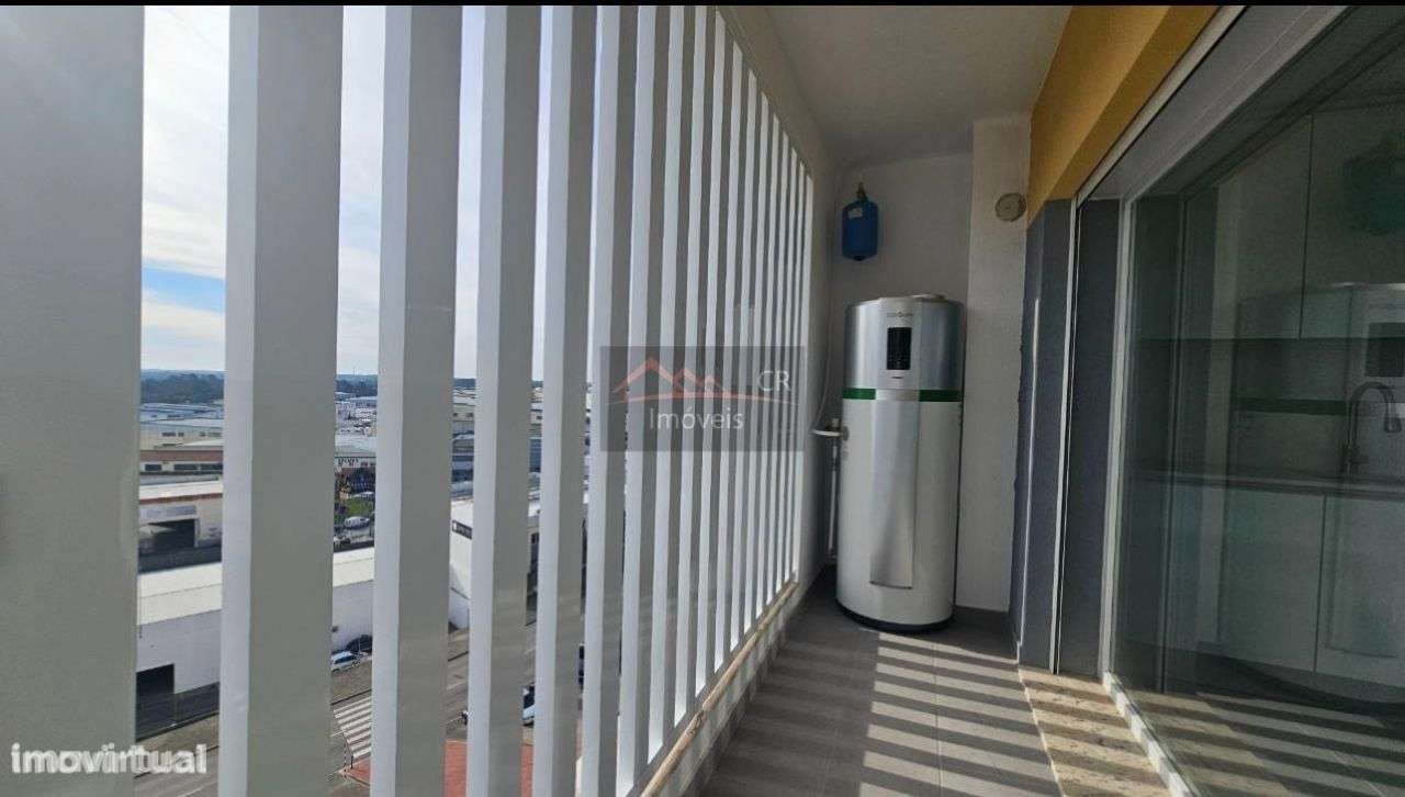 Vendo Apart T3 com Terraço Novo - Santa Marta do Pinhal - Grande imagem: 5/29
