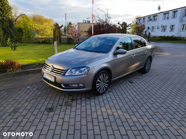 Volkswagen Passat 2.0 TDI Comfortline - 2